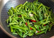 燕归花开 春分“食”里 ，惊蛰之旅万物复活｜江西航空进行“惊蛰”焦点机上行径，昭质不论有钱没钱别忘了吃1样生果寄意一年都有心灵头（连城县农业墟落局连续进展规范墟落宅基地建住宅声张行动及【关怀】宅基地1